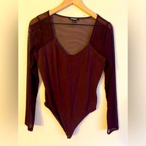Express burgundy v neck mesh sleeve bodysuit size medium